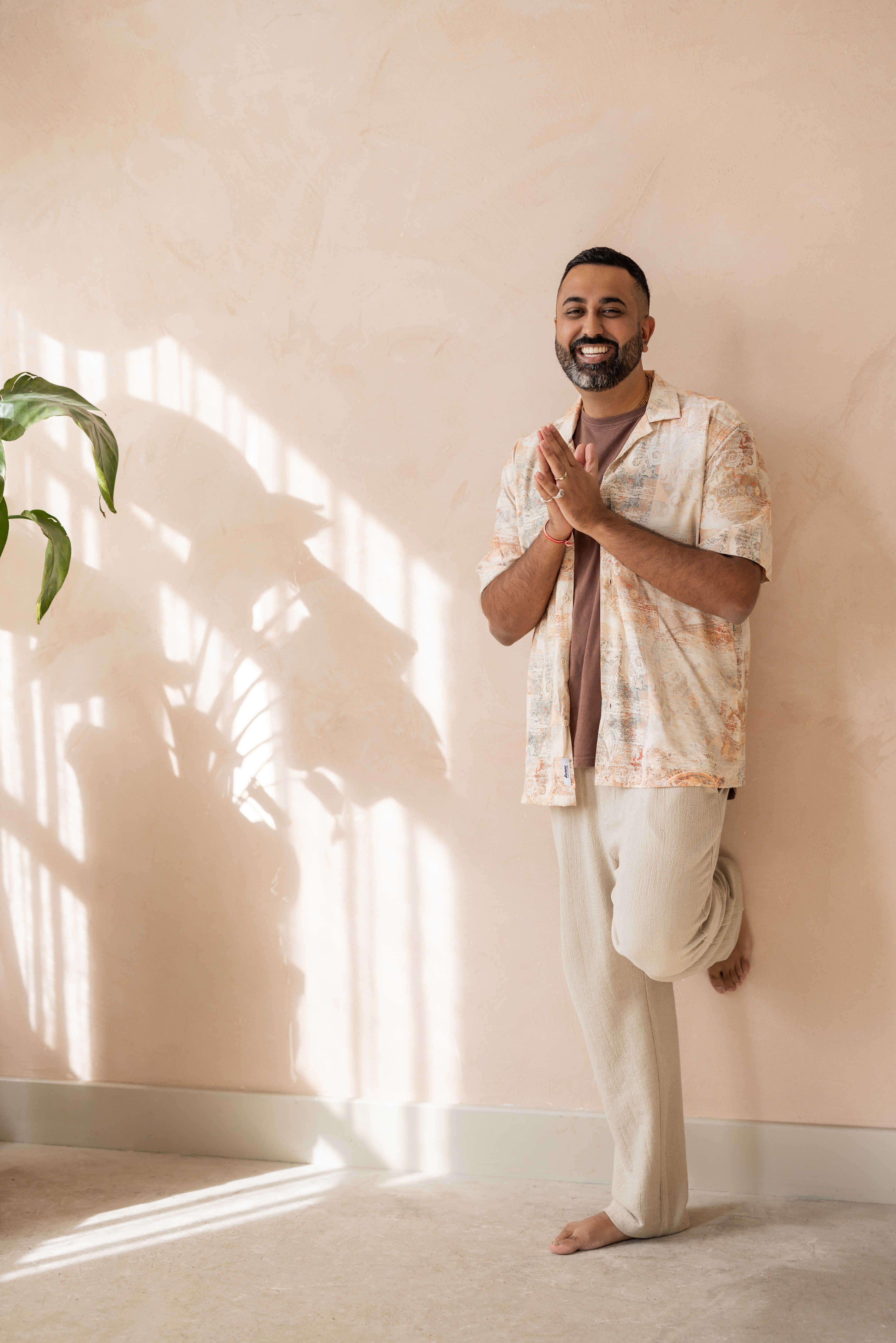 Global Musician Radhika Das Releases his First live album
