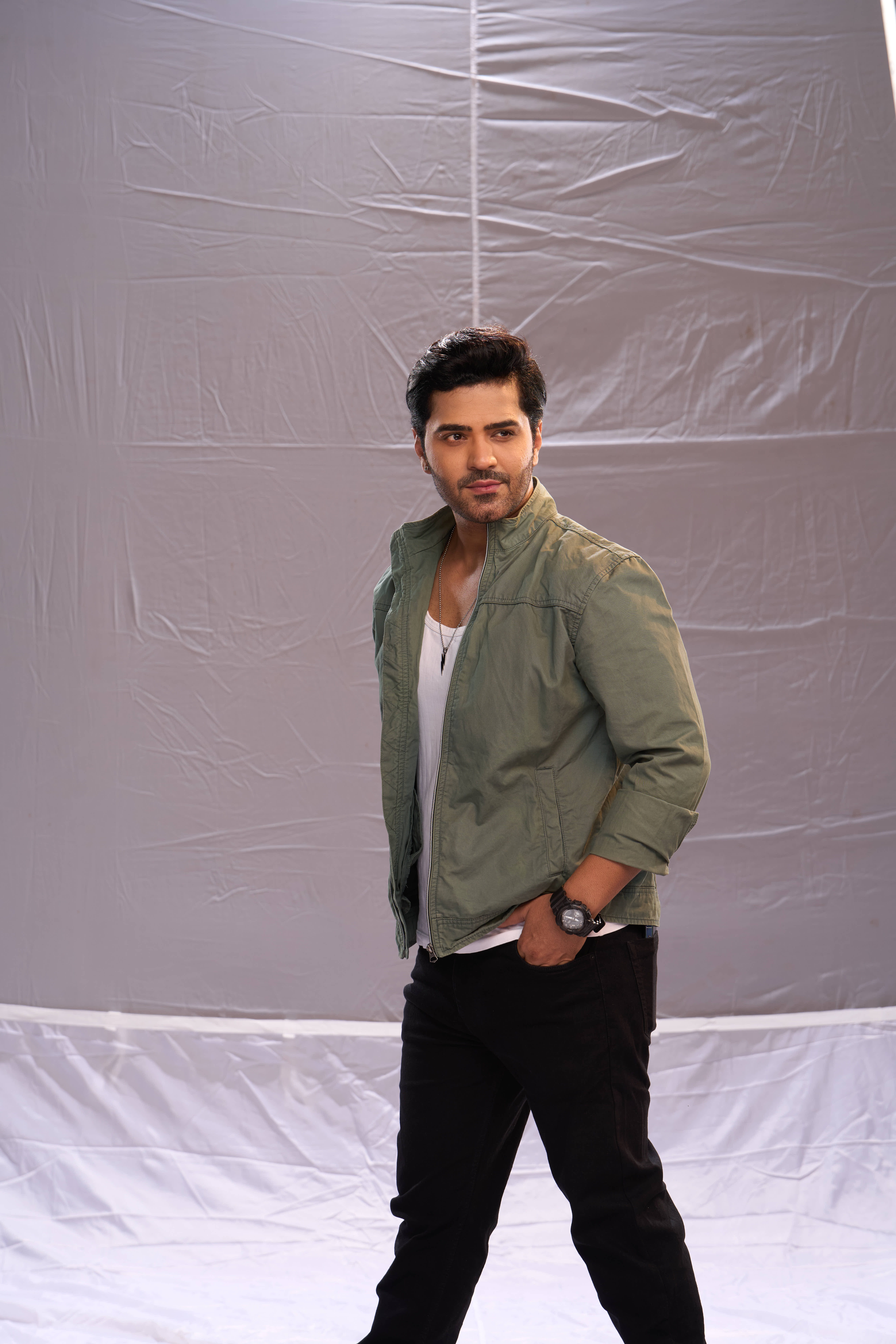 Sun Neo | Gaurav Bajpai on Playing Abhijeet in Thodi Si Umeed Thoda Sa Aasman: &ldquo;He Is Both a Hero and a Villain&rdquo;