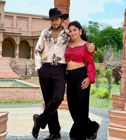 Apeksha Londhe Embarks on Exciting New Journey with MEQ Productions
