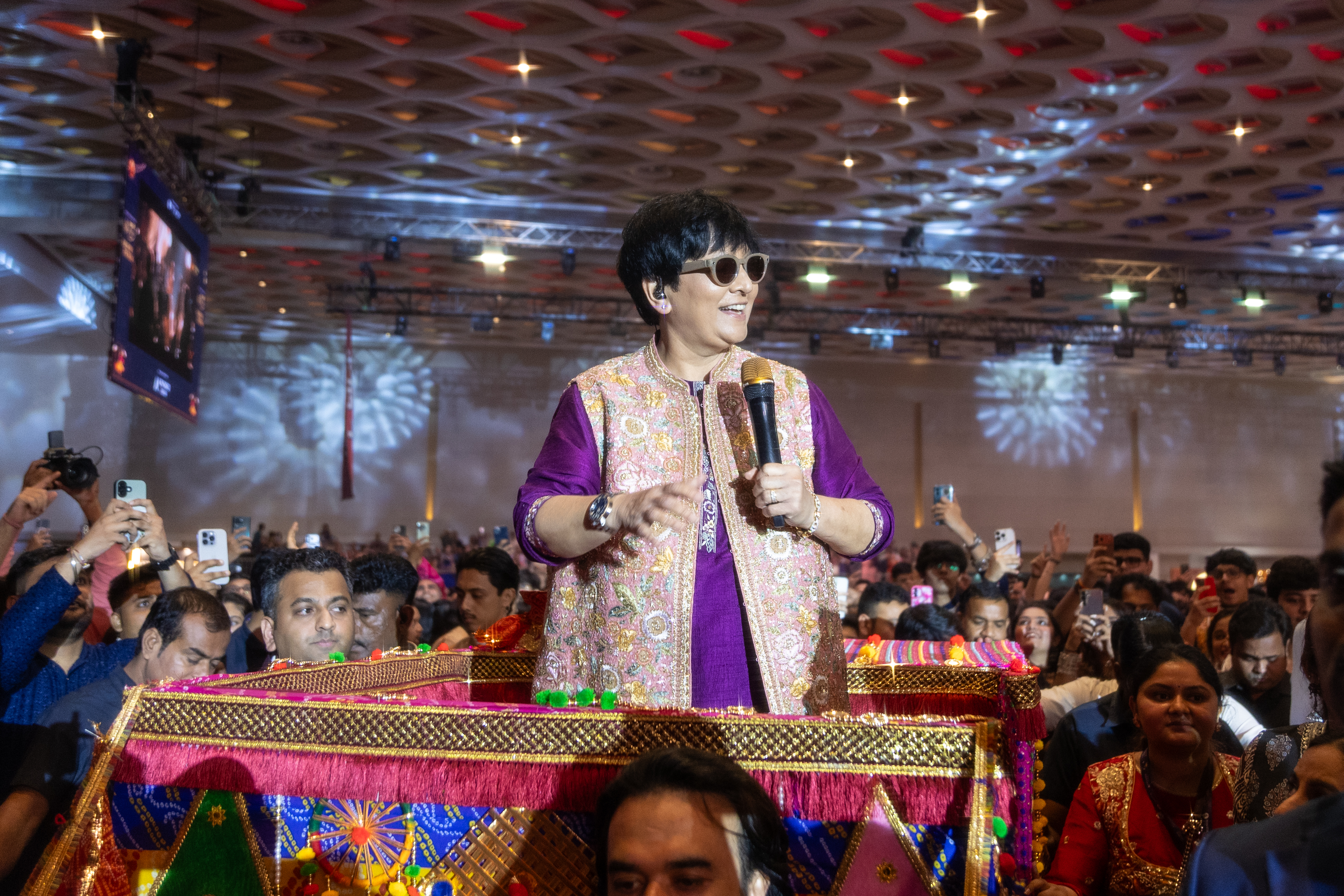 Falguni Pathak brings Navratri Utsav 2026 to a grand close with nine nights of Garba, music and celebration in Mumbai