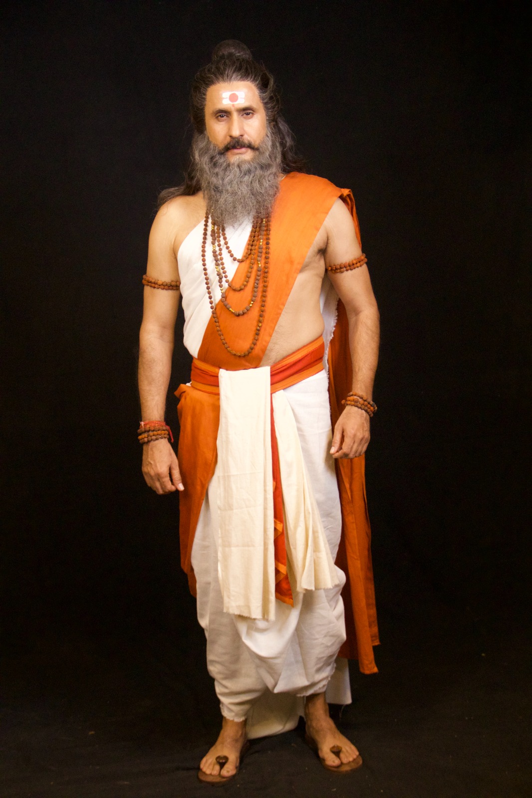 Dronacharya is the silent force who moulds the destinies of both the Pandavas and Kauravas, says Jiten Lalwani, who essays the role in Sony SAB&rsquo;s upcoming Hastinapur Ke Veer