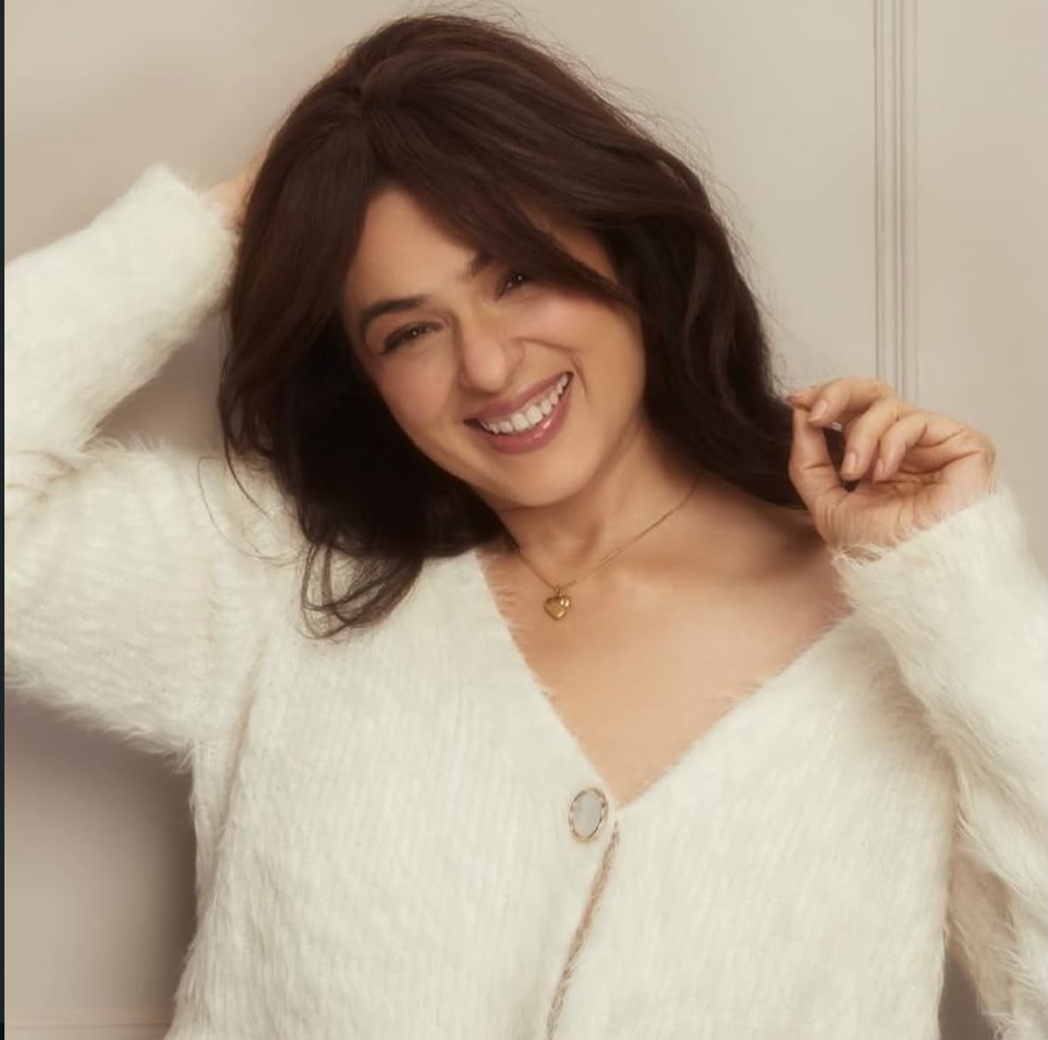 *Anjana Sukhani Recalls Going to the Same School as Irrfan Khan, Looks Back at the Interactions with the Actor During &lsquo;Sunday&rsquo; Shoots*
