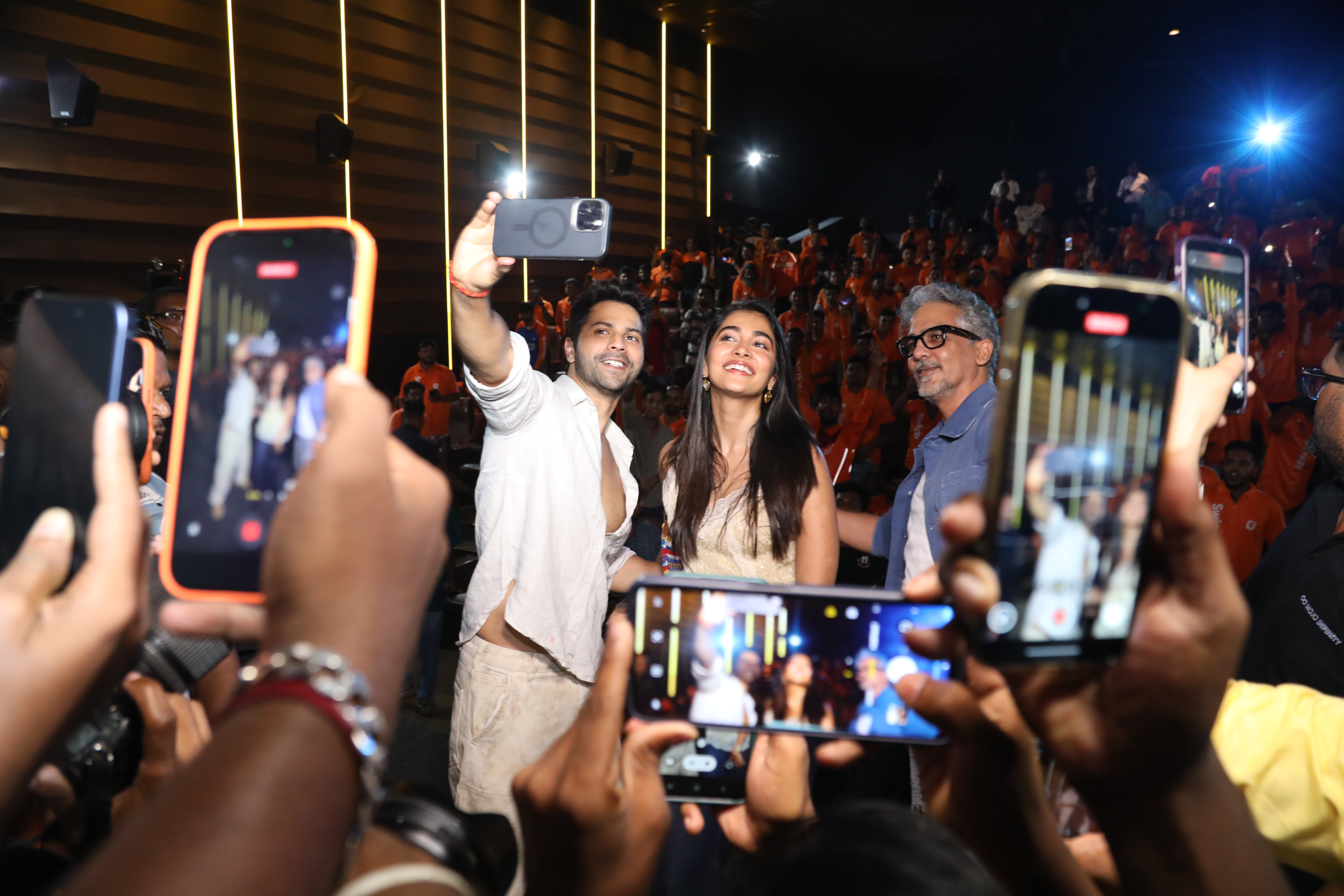 Swiggy Hosts Special Screening of Varun Dhawan&rsquo;s &lsquo;Hai Jawani Toh Ishq Hona Hai&rsquo; for it&rsquo;s Delivery Partners in Mumbai