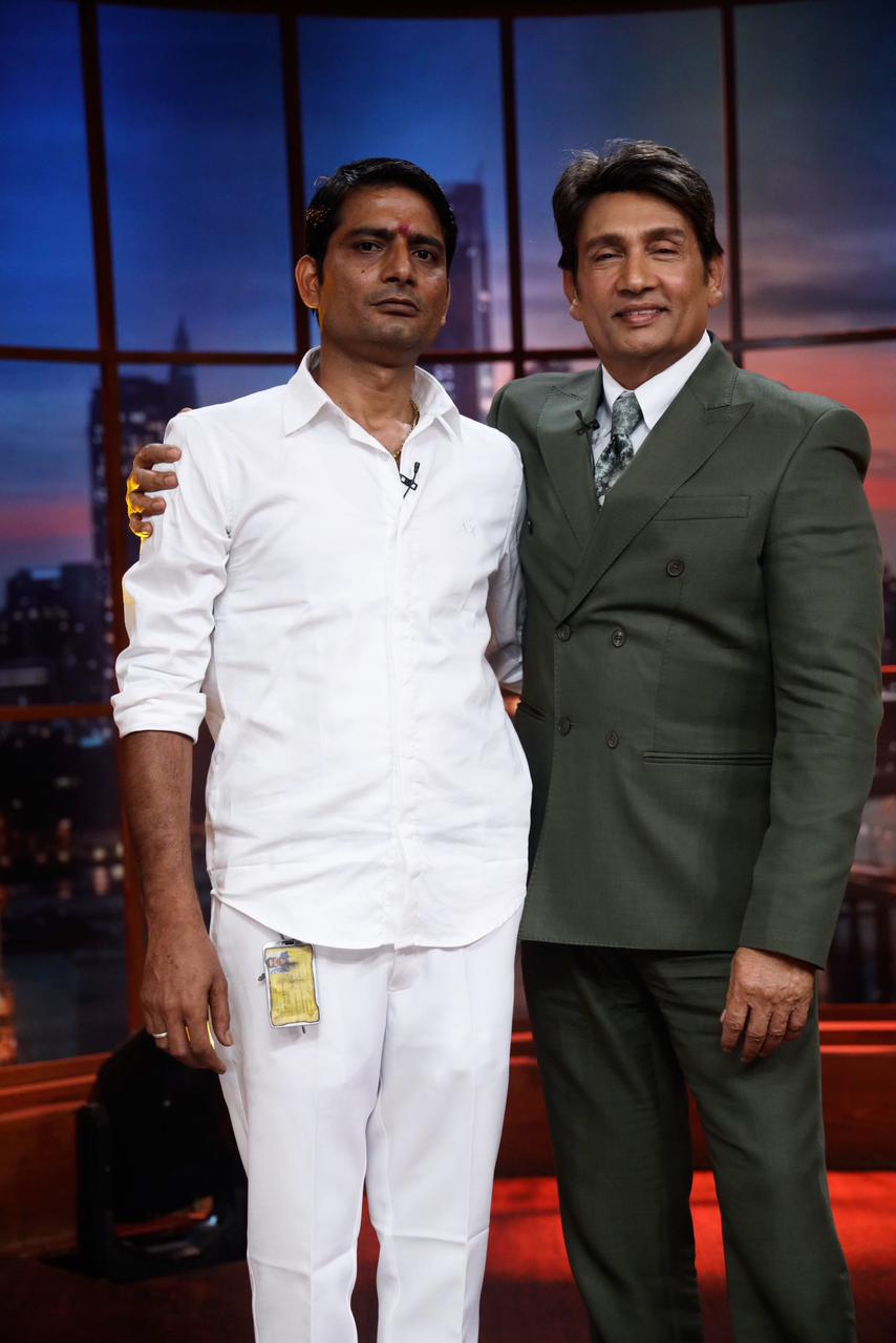 Shekhar Tonite | 'Hum Bhale Logon Ko Ghar Pahunchate Hain, Par Humein Koi Ghar Nahin Chhodta': Meet Sandeep Tiwari, the First Common Man to Be Featured on Shekhar Suman's Show