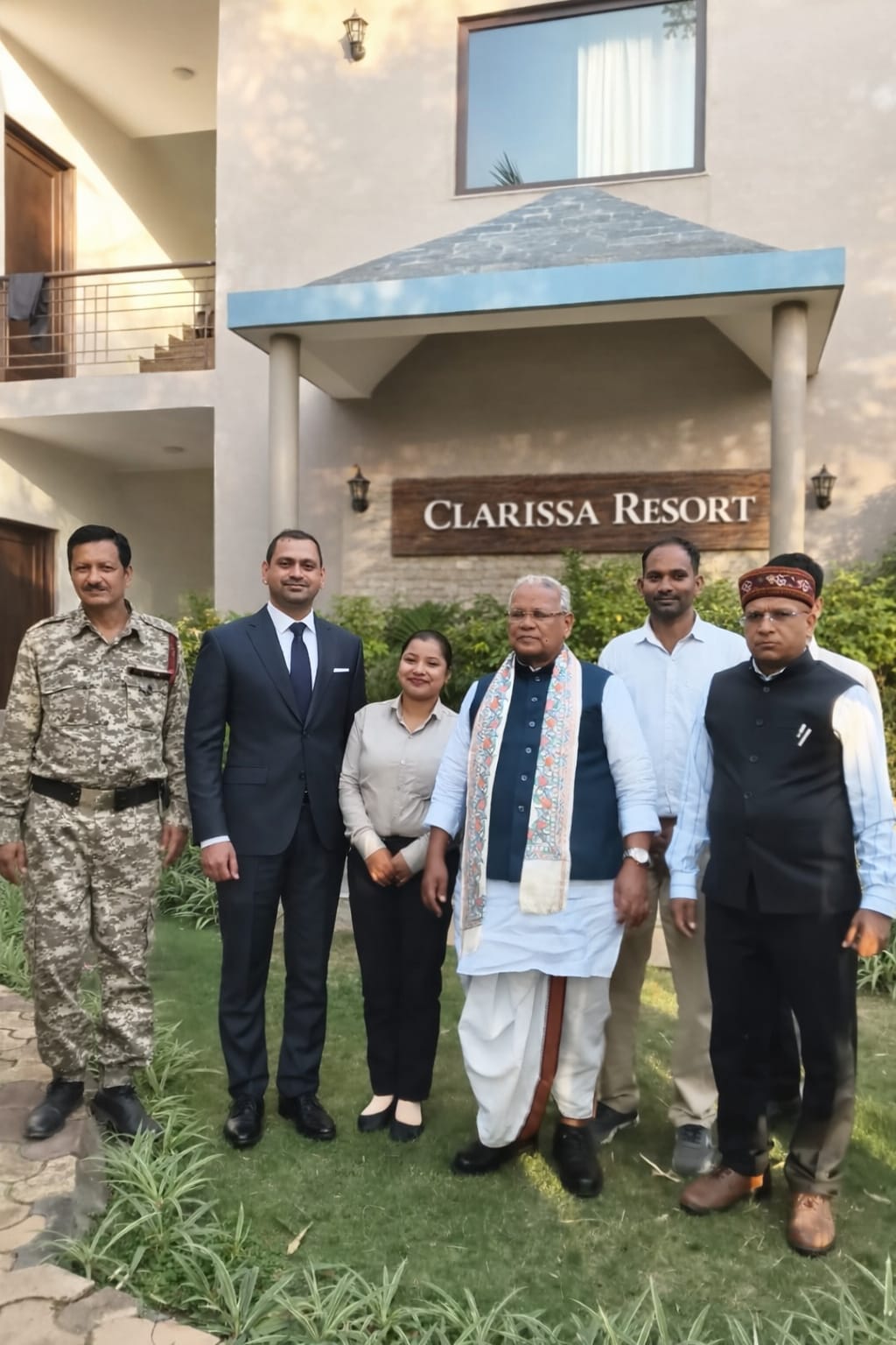 Clarissa Resort Hosts Union Minister Jitan Ram Manjhi in Jim Corbett