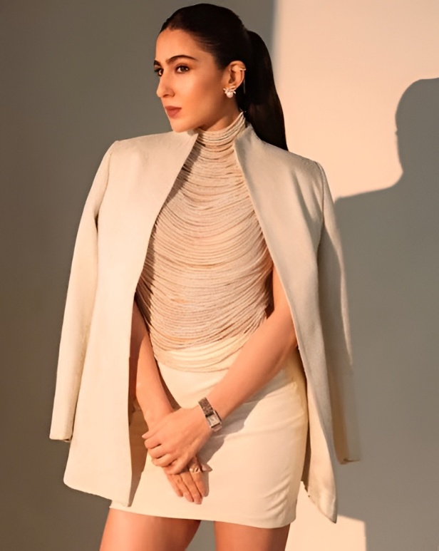 A Little Namaste, A Lot of Glam: 7 Sara Ali Khan Moments to Celebrate Her Birthday