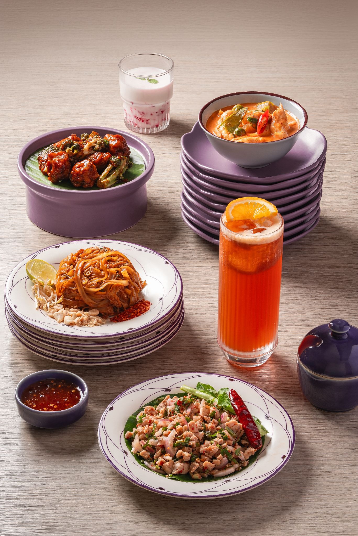 Restaurants to Celebrate Friendship Day with Your Favourite People 🍽️✨