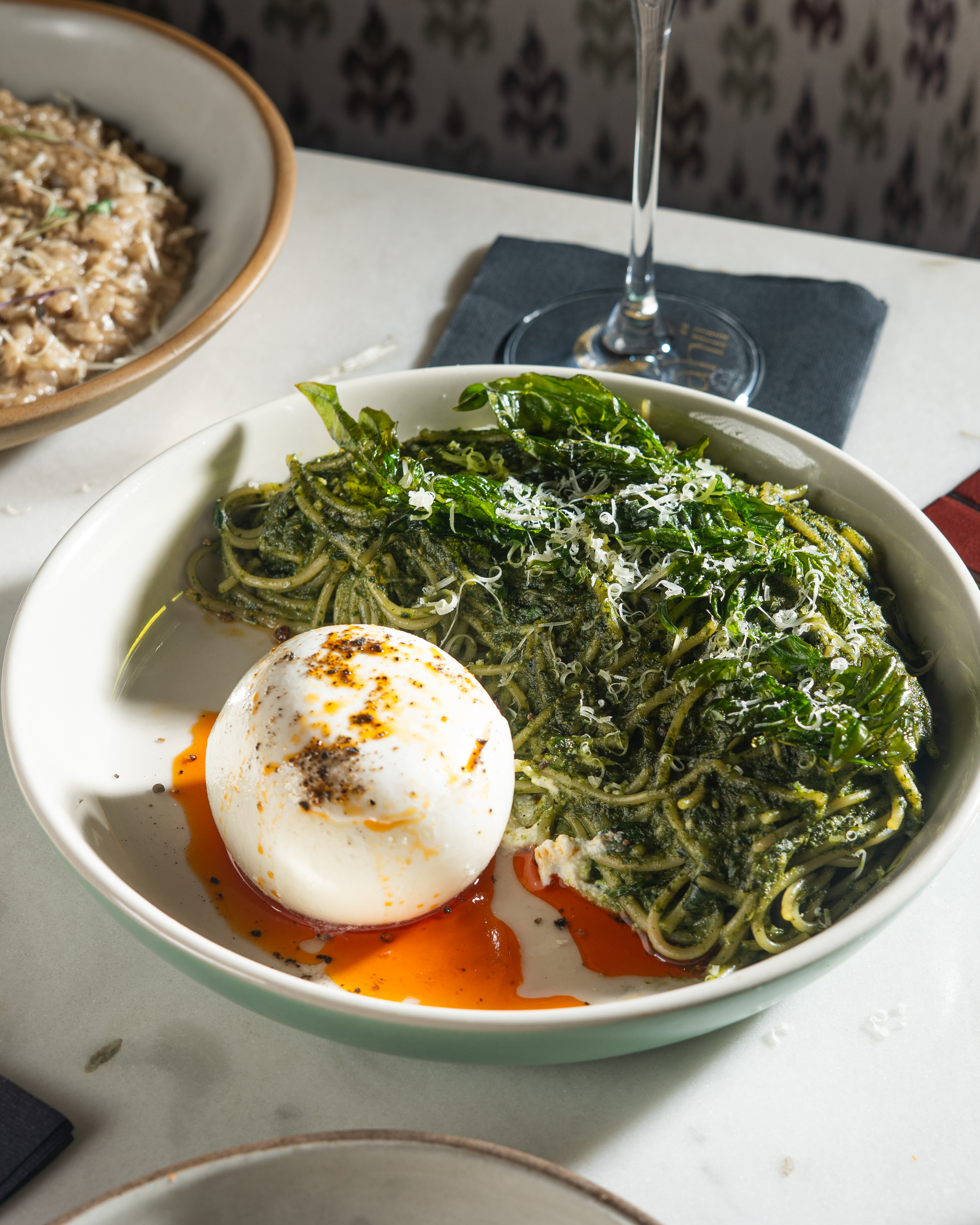 Make the Most of the Long Weekend: 5 Dining Destinations for Food, Drinks & Good Times