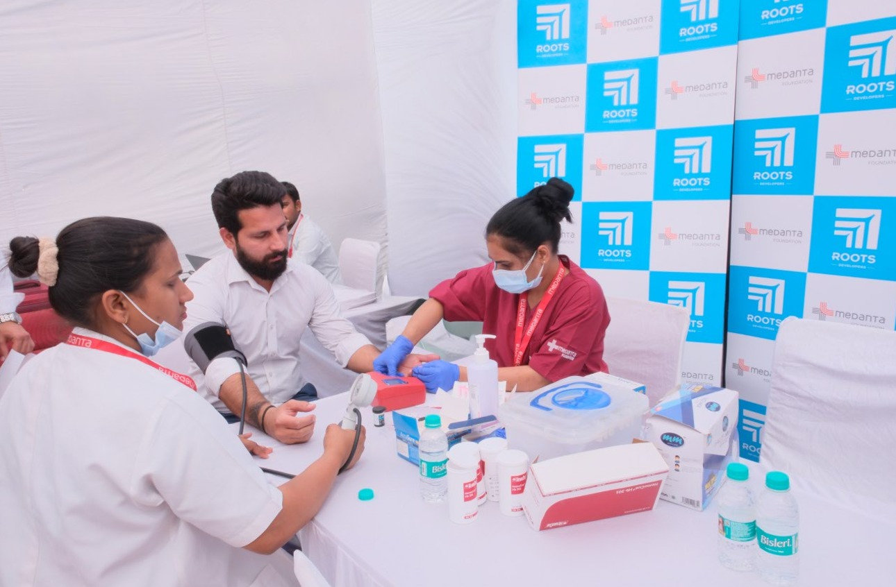 Roots Developers Organises Free Medical Camp to Promote Preventive Healthcare Among Workforce