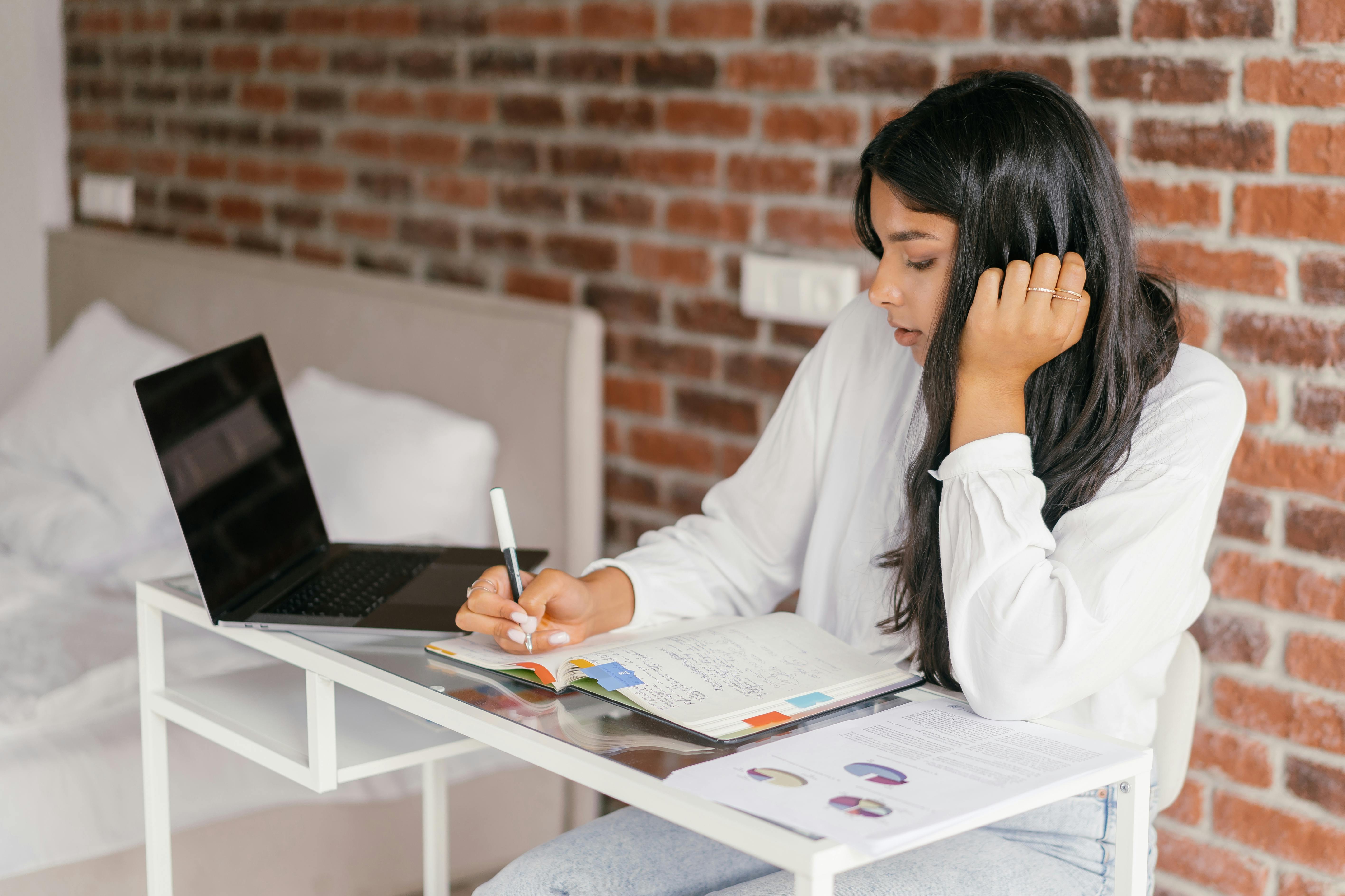 The Future of Education: Smart Learning for Smart Students