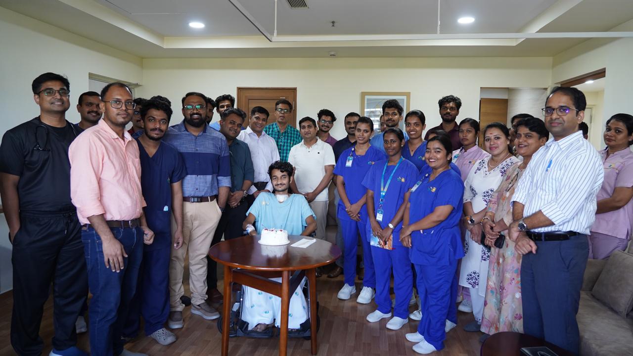 22-Year-Old Medical Student Survives Severe Lung Failure After Emergency ECMO Retrieval Across Central Kerala
