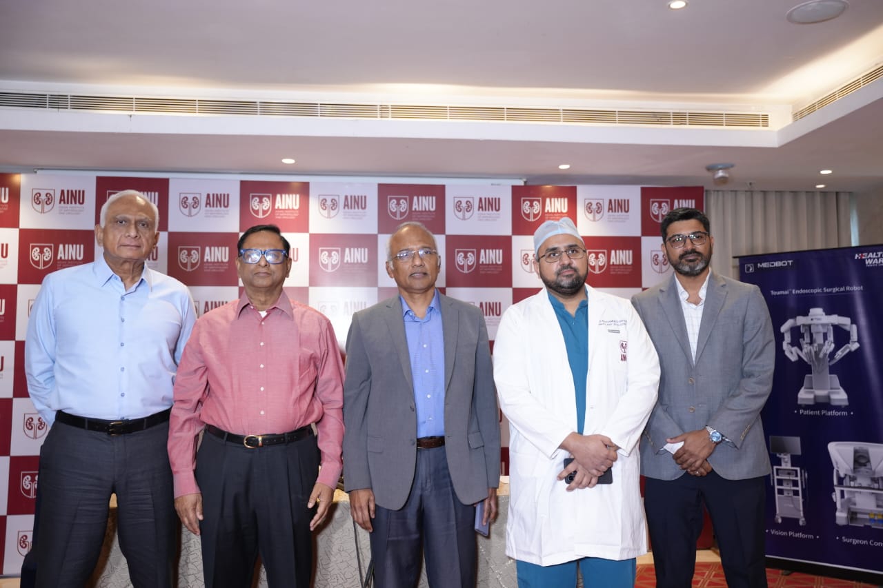 AINU Surgeon Performs Cross-Border Robotic Urology Telesurgery Between China and India