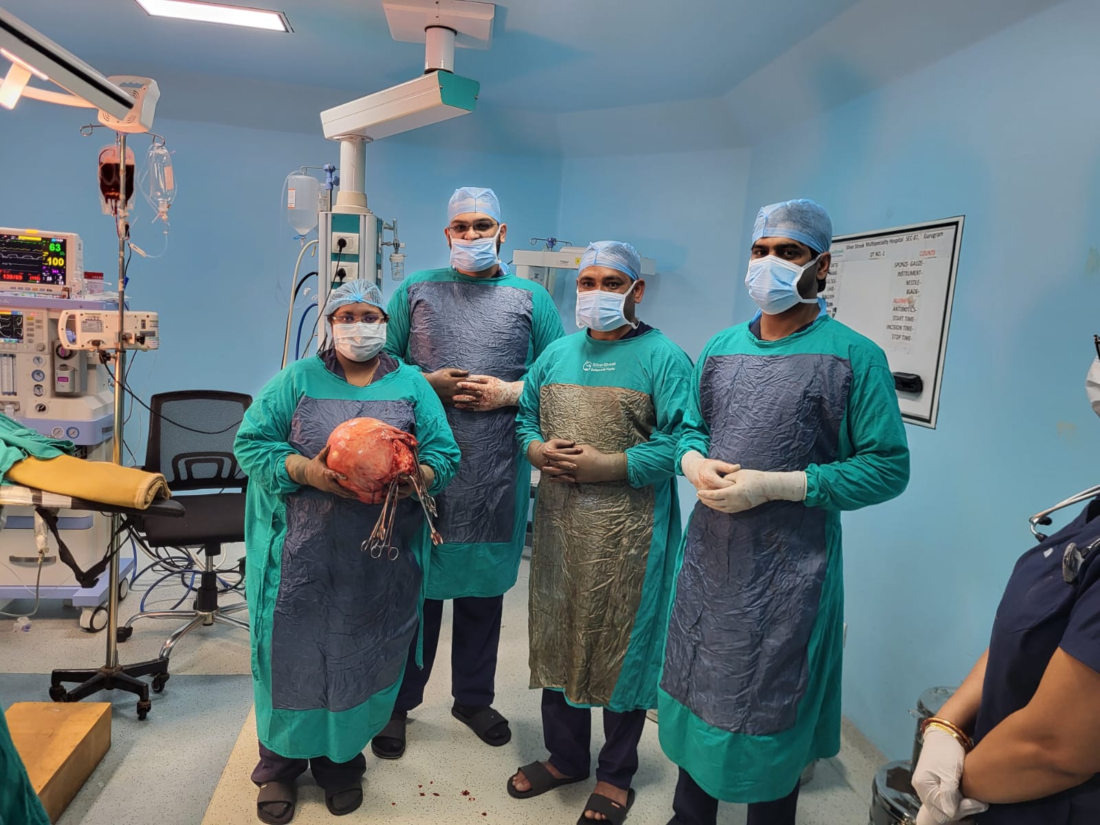 SilverStreak Hospital Achieves Surgical Milestone with Successful Removal of 7.06 Kg Abdominal Tumour