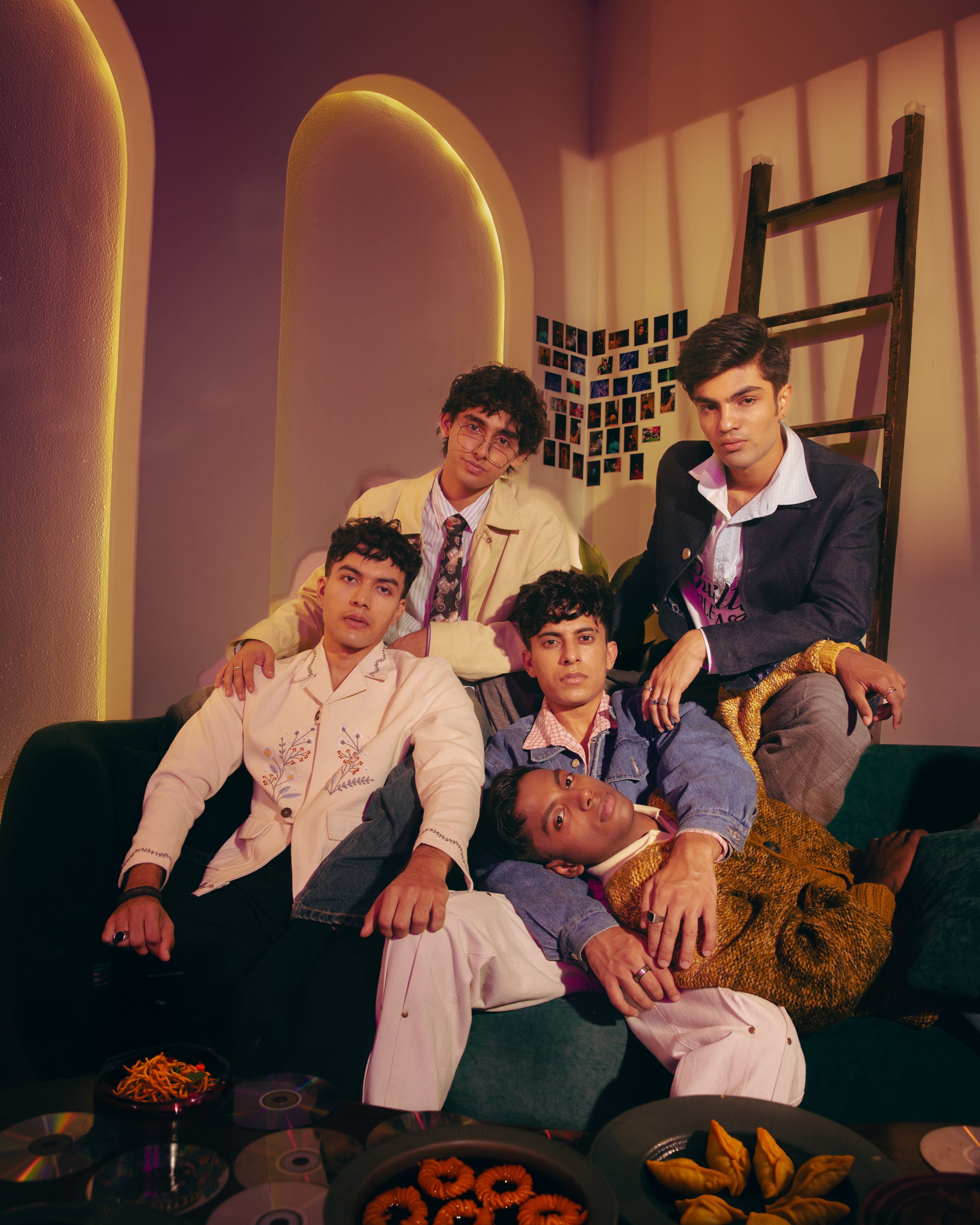 After &lsquo;Tum Se&rsquo; Ruled the Charts, Teen Boy Band OutStation Drops &lsquo;Aaj Kal&rsquo; to a Crowd of 10,000 Fans