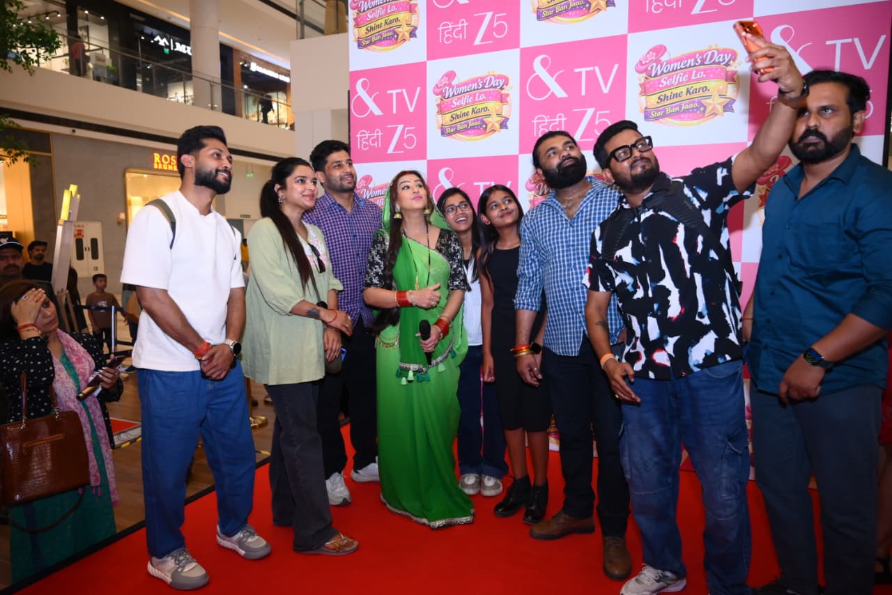 &TV&rsquo;s Women&rsquo;s Day Initiative &lsquo;Selfie Lo. Shine Karo. Star Ban Jaao!&rsquo; Lights Up Lucknow with Angoori Bhabi