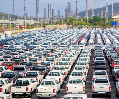 India&rsquo;s Auto Industry Accelerates: SUVs and Export Demand Fuel Record Growth