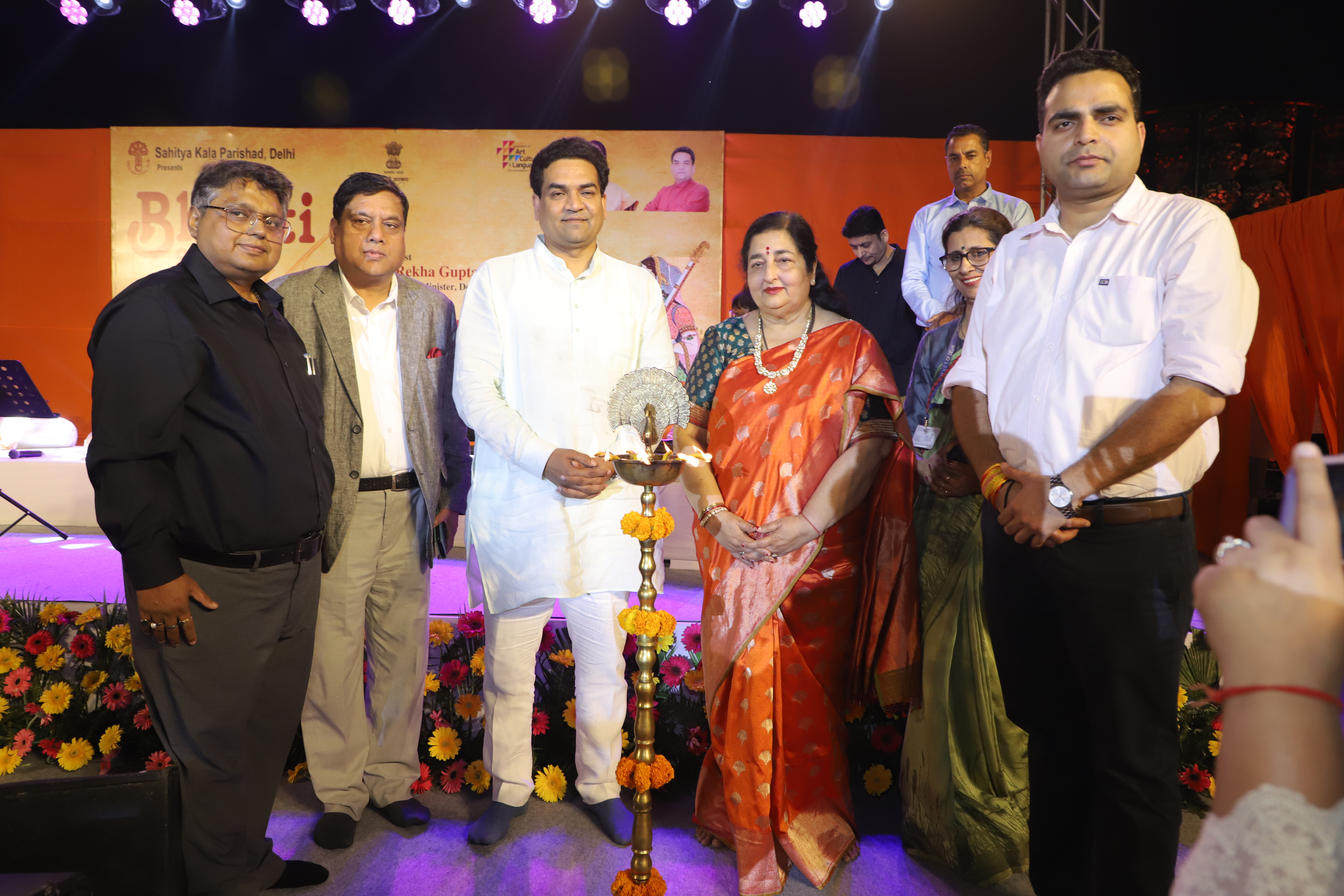 Three Days, Nine Artists, One Spirit &mdash; Bhakti Sangeet Festival Begins in Delhi