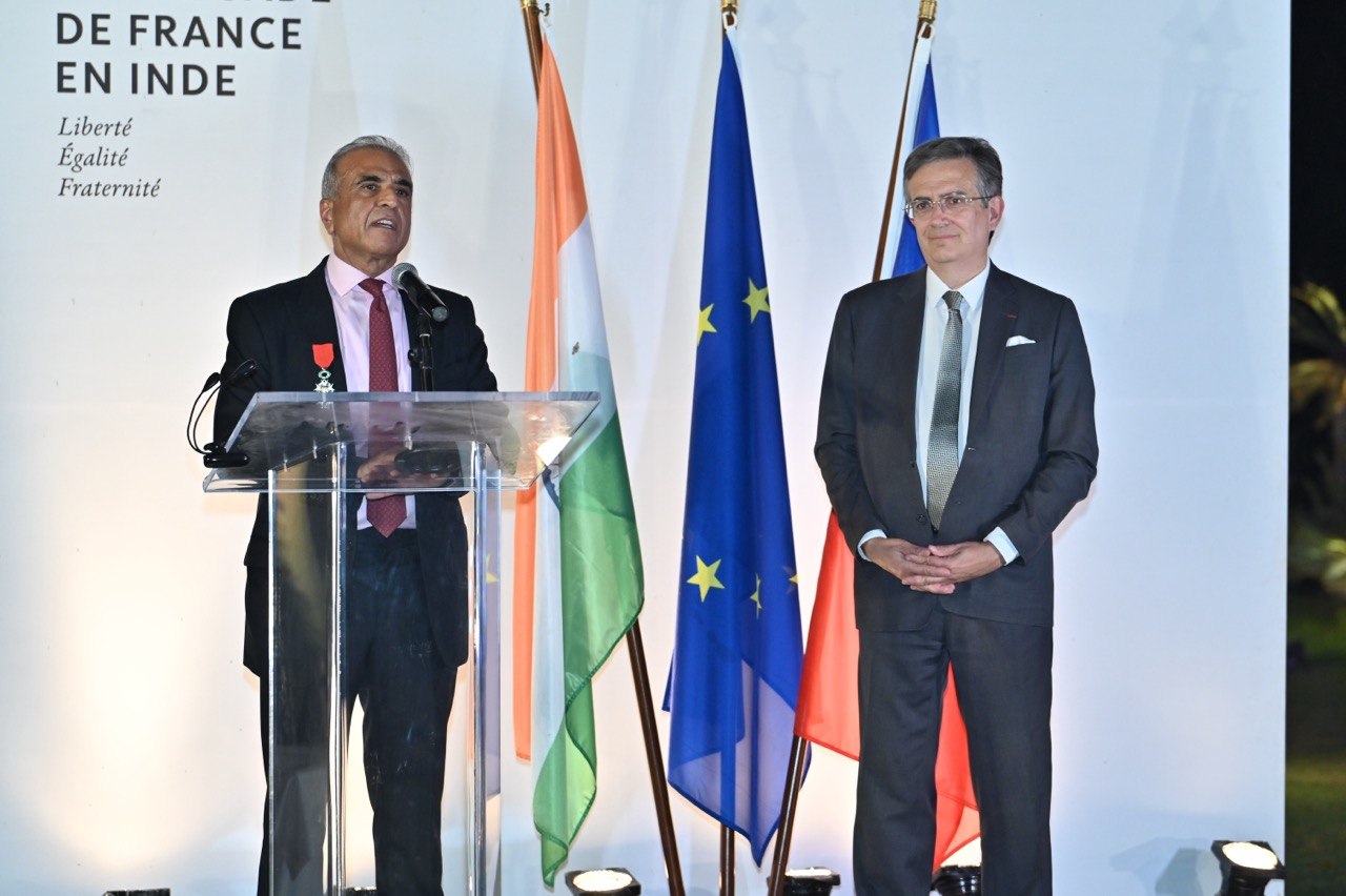 H.E. Mr Thierry Mathou confers France&rsquo;s highest civilian honour on Sunil Bharti Mittal