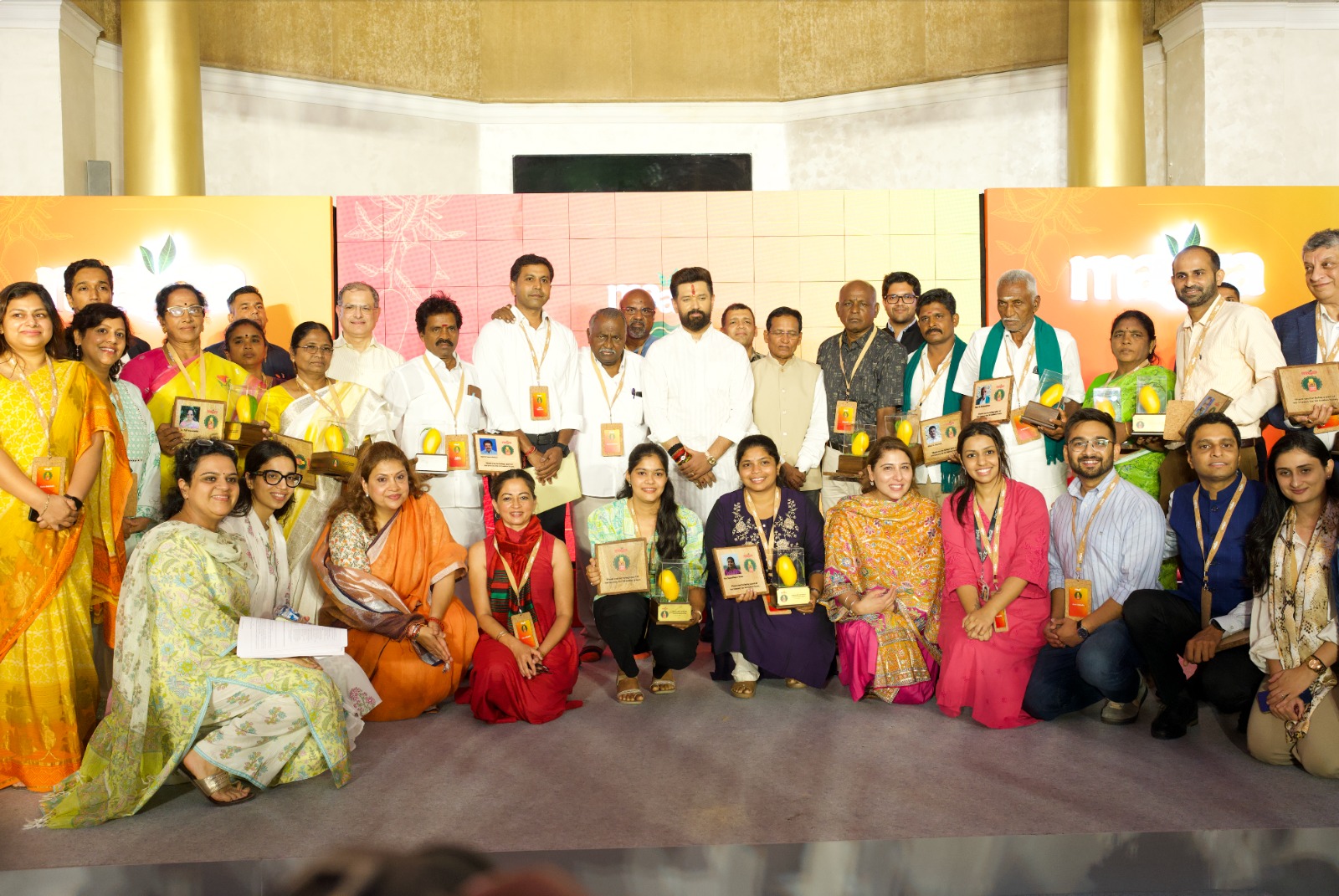Maaza&reg; marks 50 years with Special Cover; Mango farmers felicitated on National Mango Day