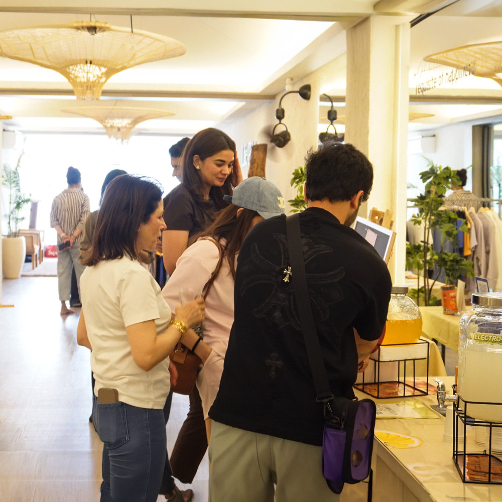 Yoginii Hosts a Mindful Mother&rsquo;s Day Wellness Morning Focused on Connection and Wellbeing