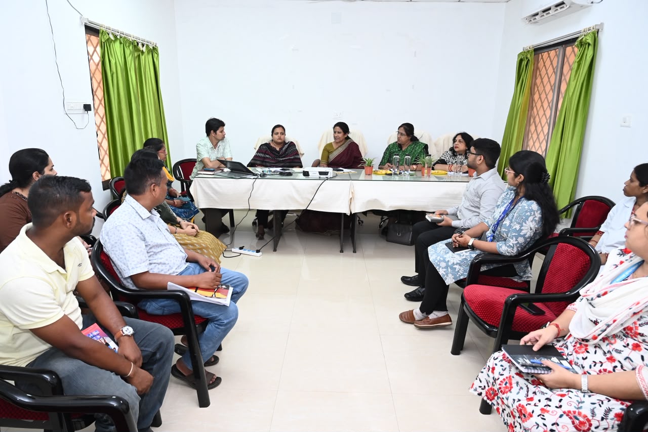 Rogi Kalyan Samiti Reviews Healthcare Services and Infrastructure at UCHC Patia