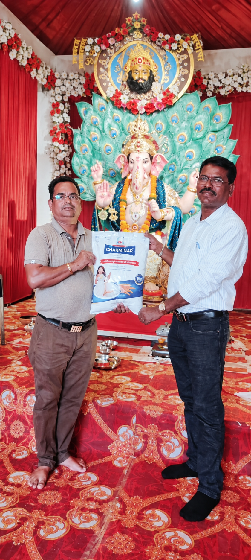 Kewlani Group Strengthens Community Outreach During Ganpati, Contributes 4,060 Kg Atta Across 51 Initiatives