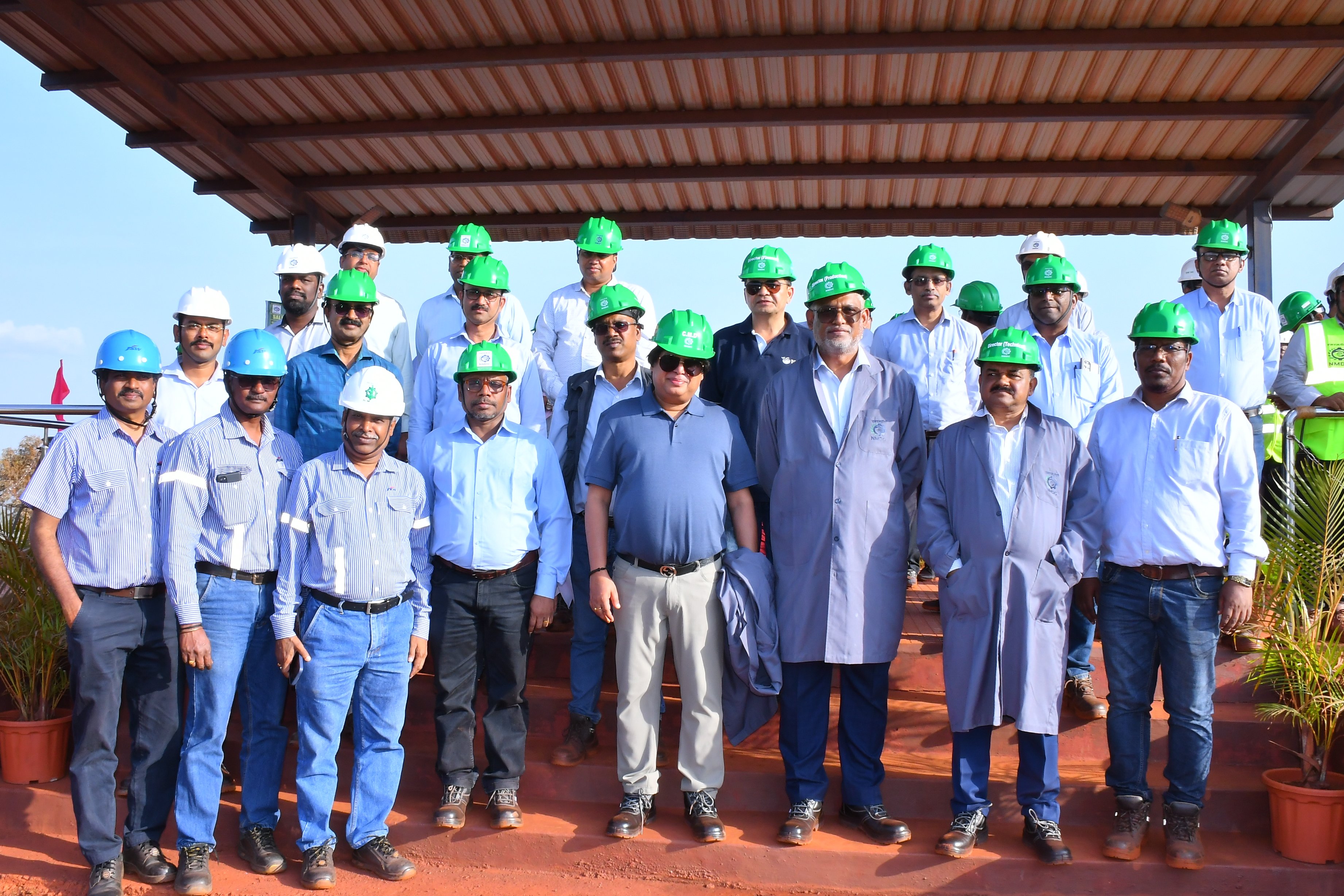 NMDC Senior Management Reviews Digitalisation, Capacity Expansion and Sustainable Mining Initiatives at Donimalai Complex in Karnataka