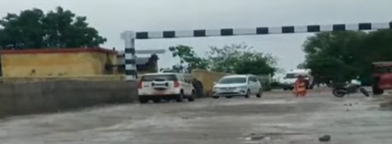 Waterlogged underpass sparks safety concerns in Bolangir