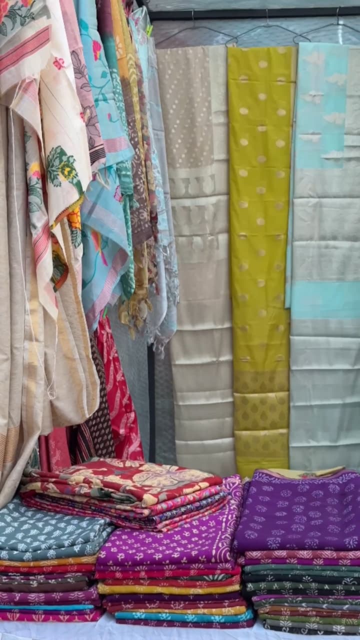 Special Handloom Expo Showcases India’s Rich Handloom Heritage at Noida Haat