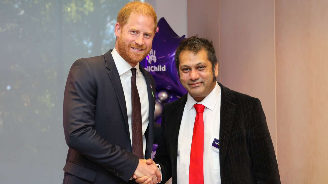 Family with Roots in Bihar Celebrates Dr Ian Sinha&rsquo;s Prestigious Recognition by Prince Harry