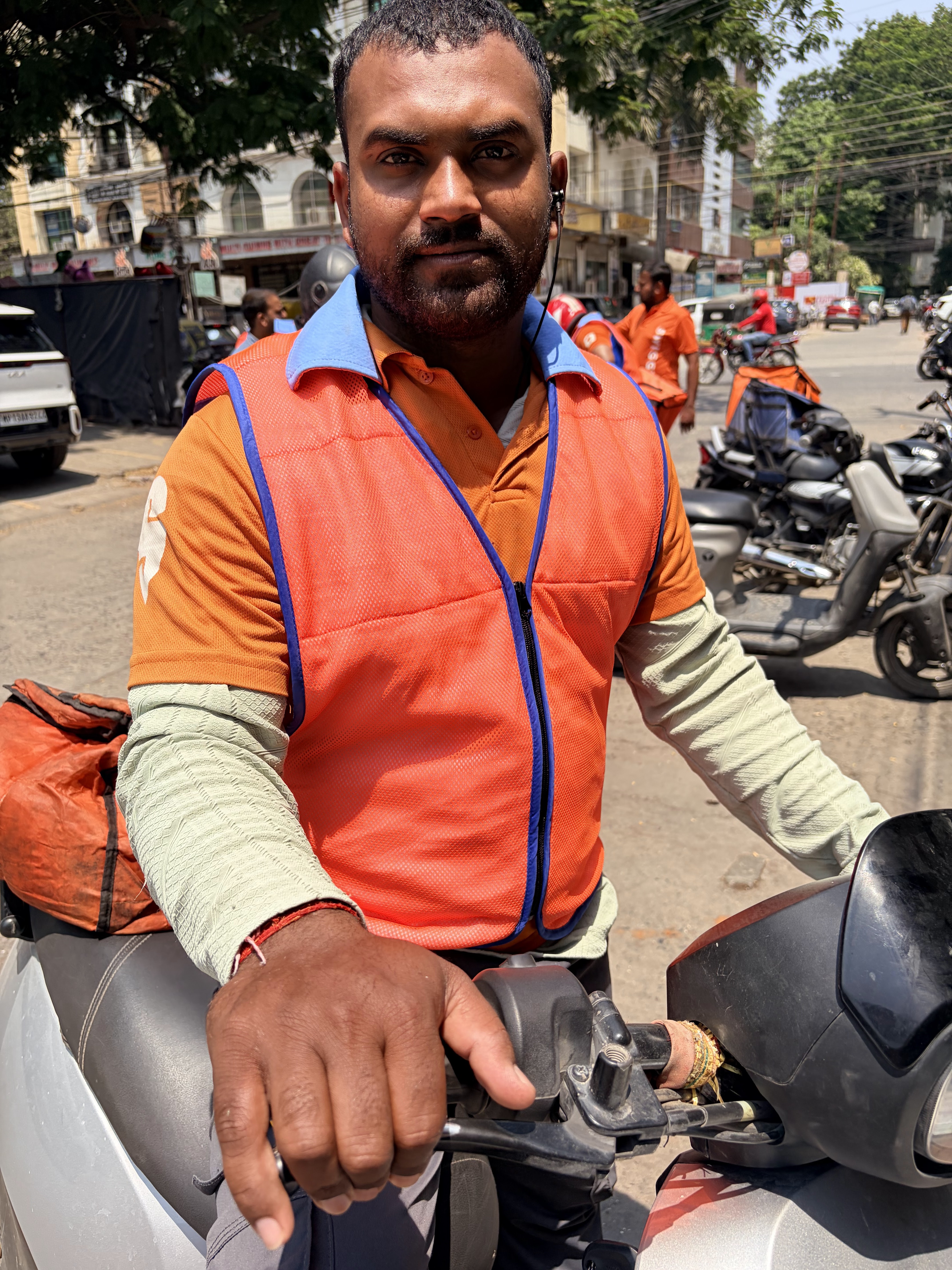 Relief on the Road this Summer: Swiggy Provides Cooling Vests to support its Delivery Partners