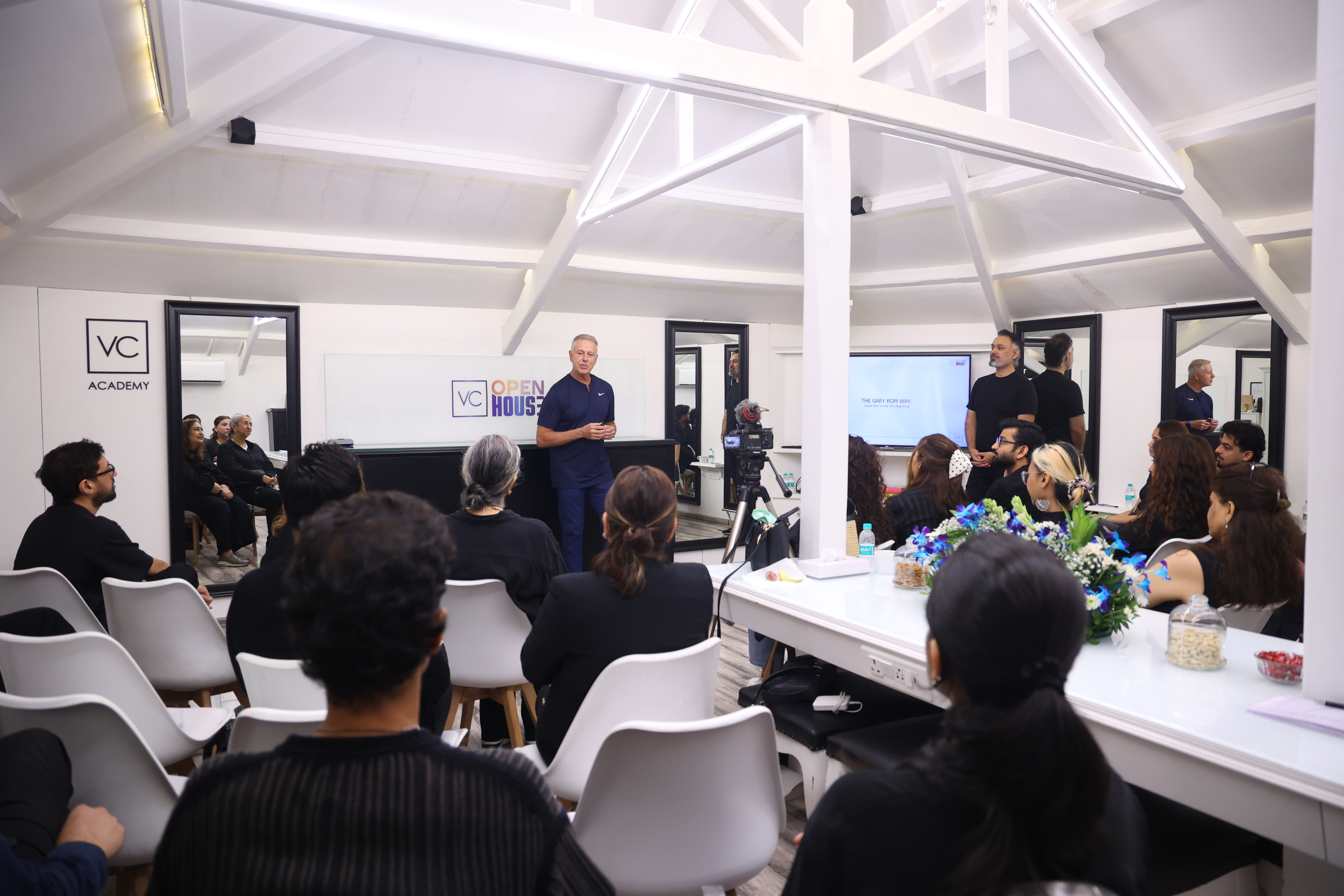 SSIZ International Presents VC Open House X Gary Rom: An Exclusive Masterclass with the Global Voice of Salon Business