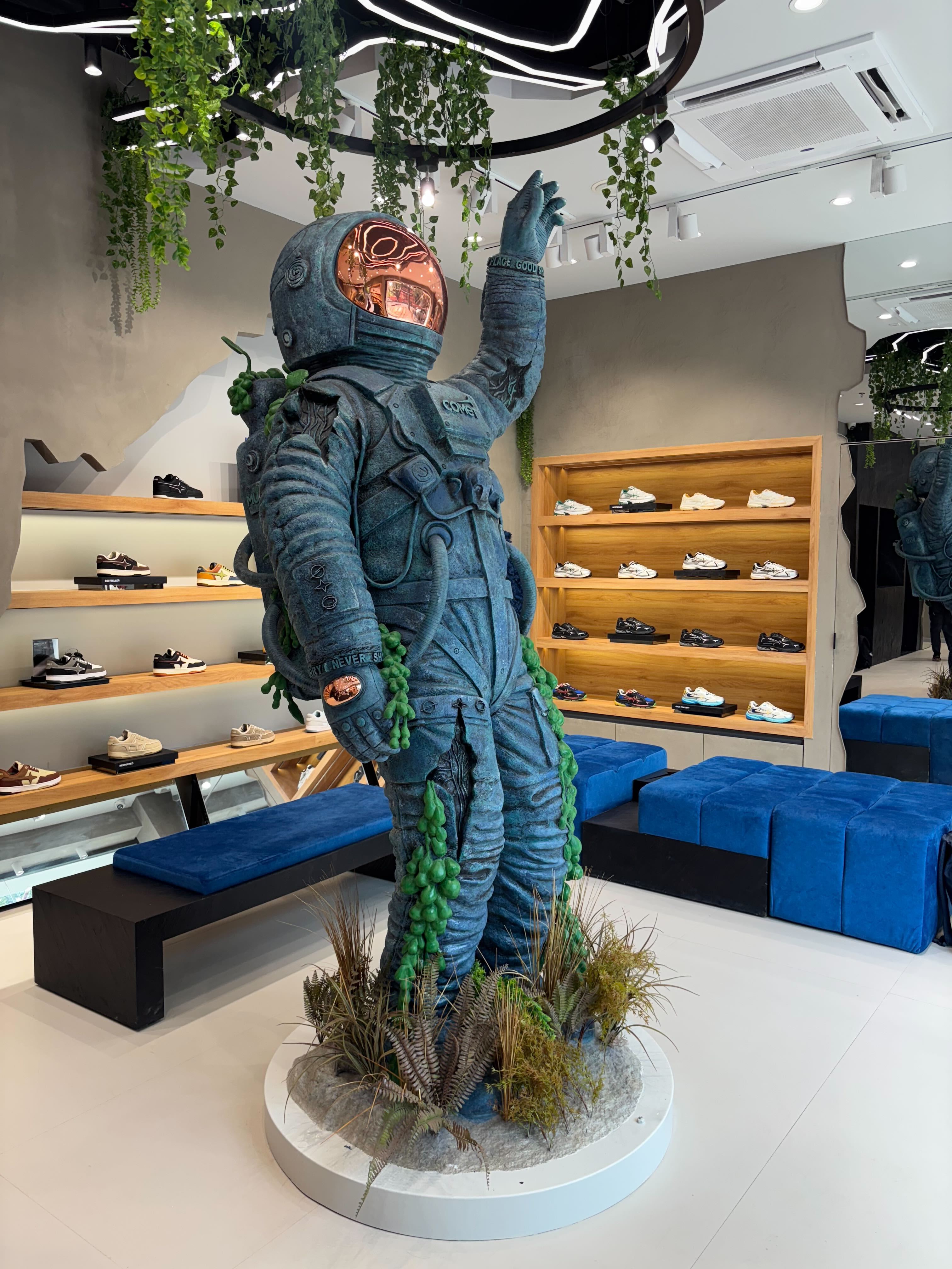 Comet Opens Its First Mumbai Store at Park Eleven