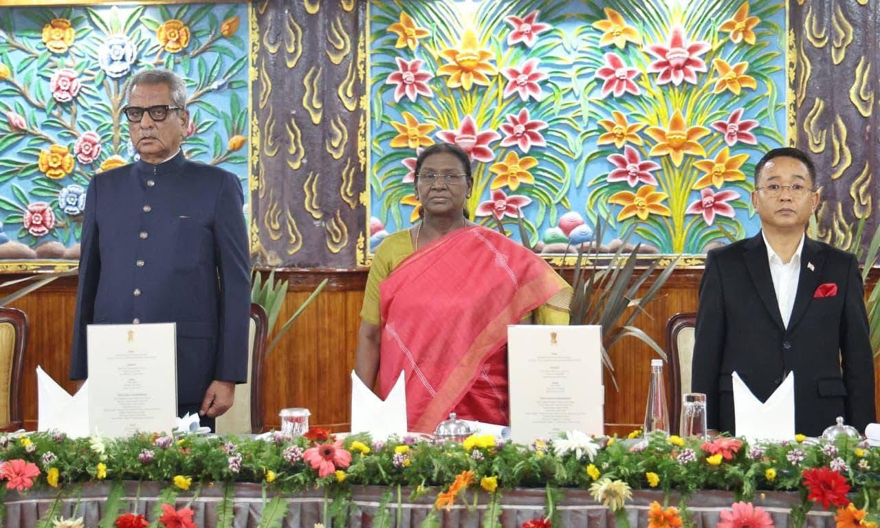 President Ms Droupadi Murmu Attends State Banquet Hosted in Her Honour at Lok Bhawan