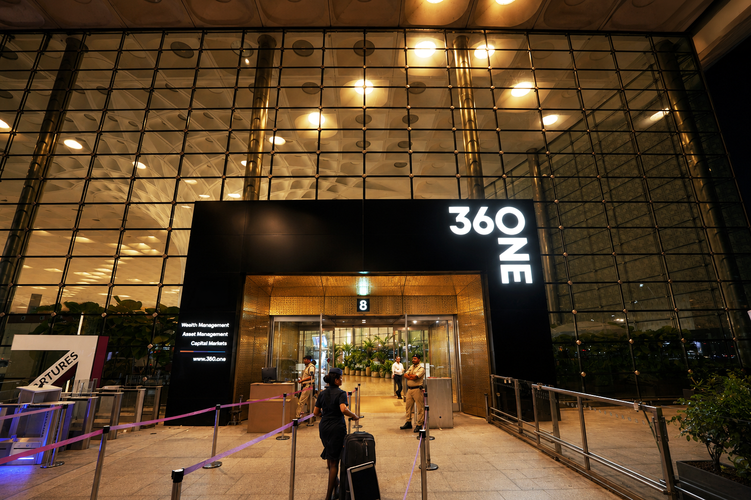 360 ONE unveils landmark brand installations at Mumbai's Terminal 2