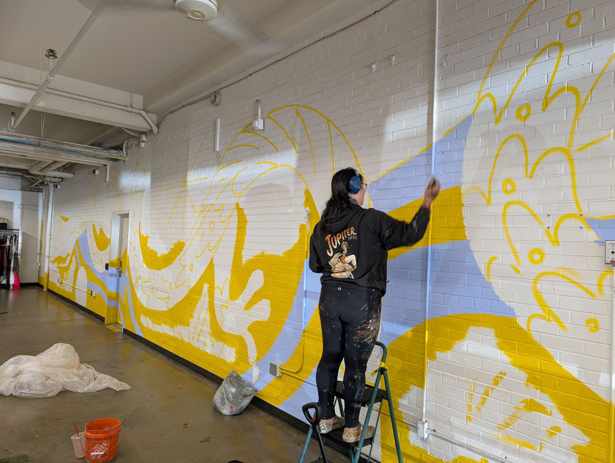 Evergreen Goodwill Unveils New Mural by Seattle Artist in World&rsquo;s Largest Goodwill