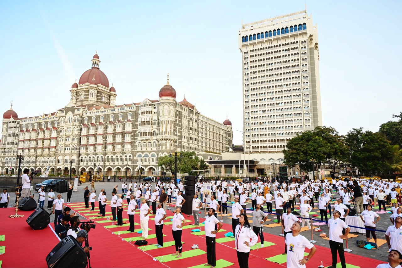 History Created at Gateway of India as &lsquo;Yoga with Youth 2026&rsquo; Brings Together More Than 1,000 Young Minds Ahead of International Day of Yoga 2026