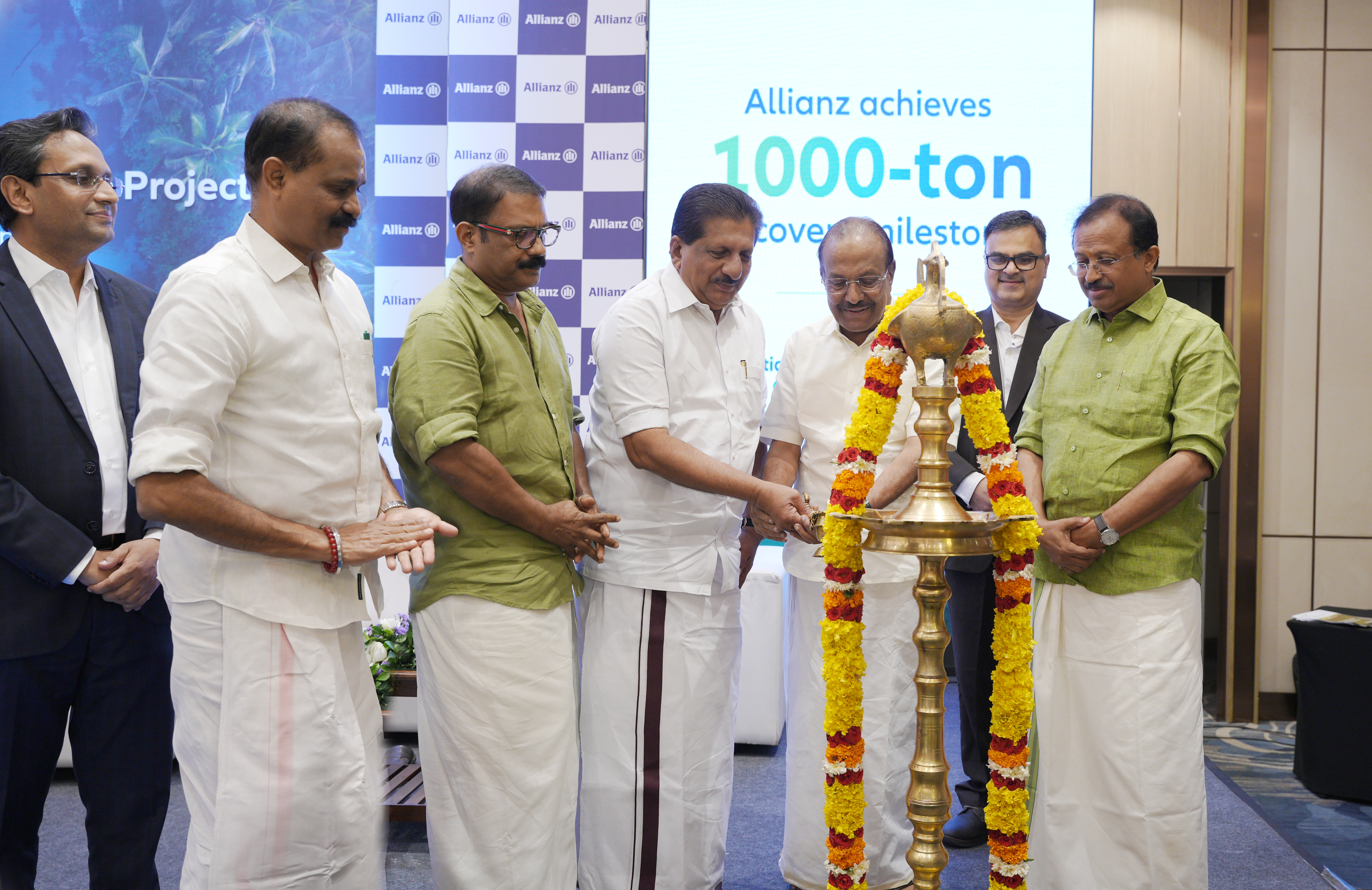 Allianz's Plastic Waste-Free Rivers Project in Thiruvananthapuram Crosses 1,000-Ton Recovery Milestone &ndash; Equivalent to 50 Million Plastic Bottles Removed from City's Waterways