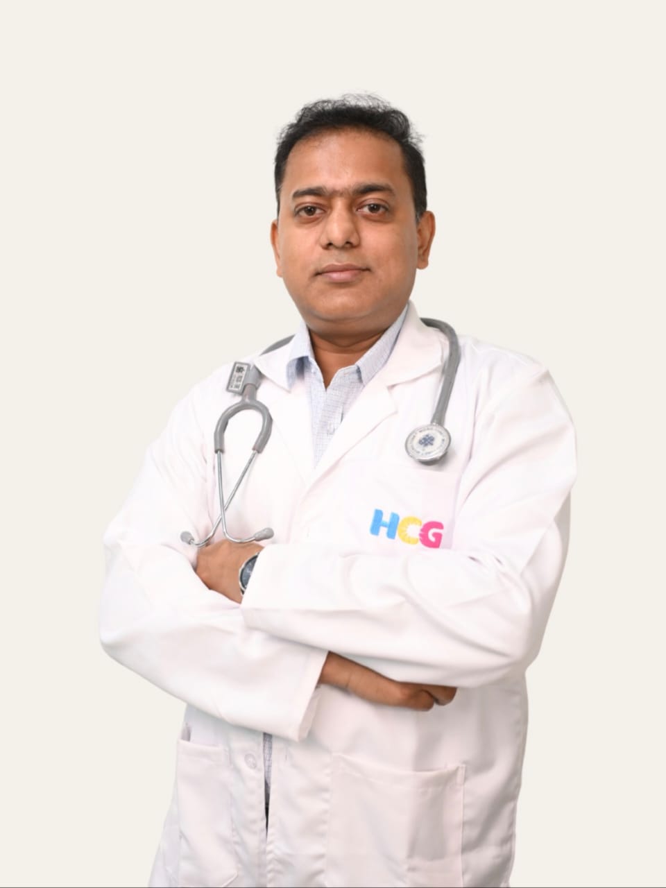 Stage IV lung cancer, two fractured arms—and a complete response at HCG Kolkata
