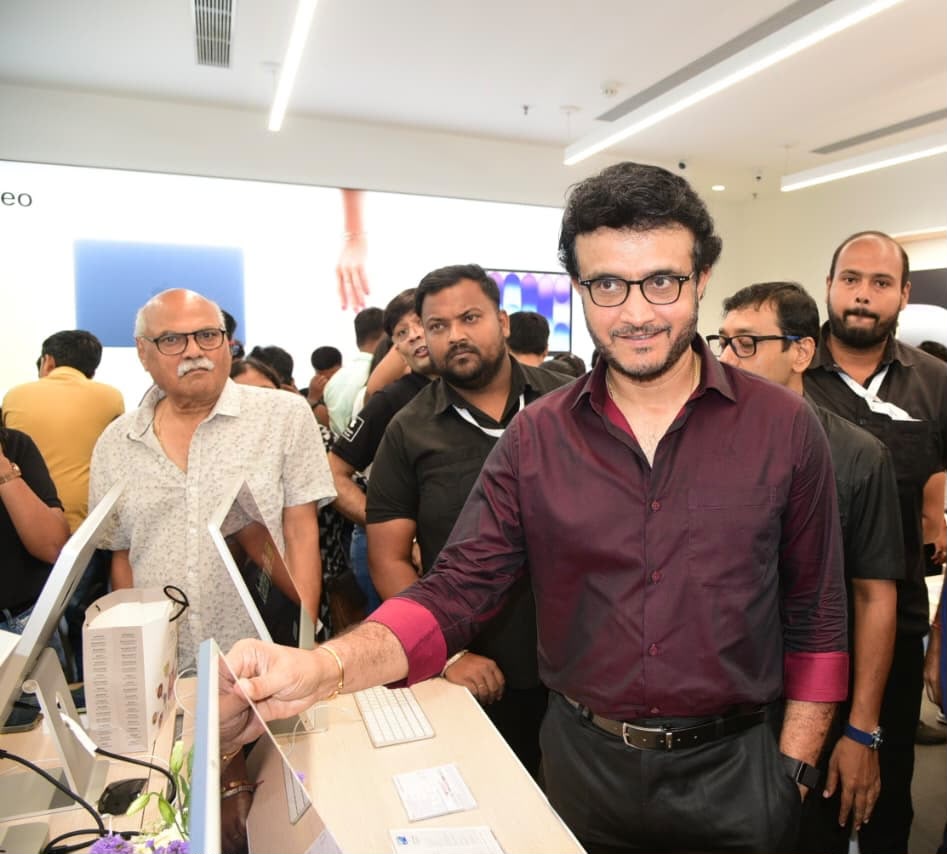 for the Grand Launch of iTech&rsquo;s Apple Premium Partner Store by Sourav Ganguly held at Acropolis Mall, Kolkata