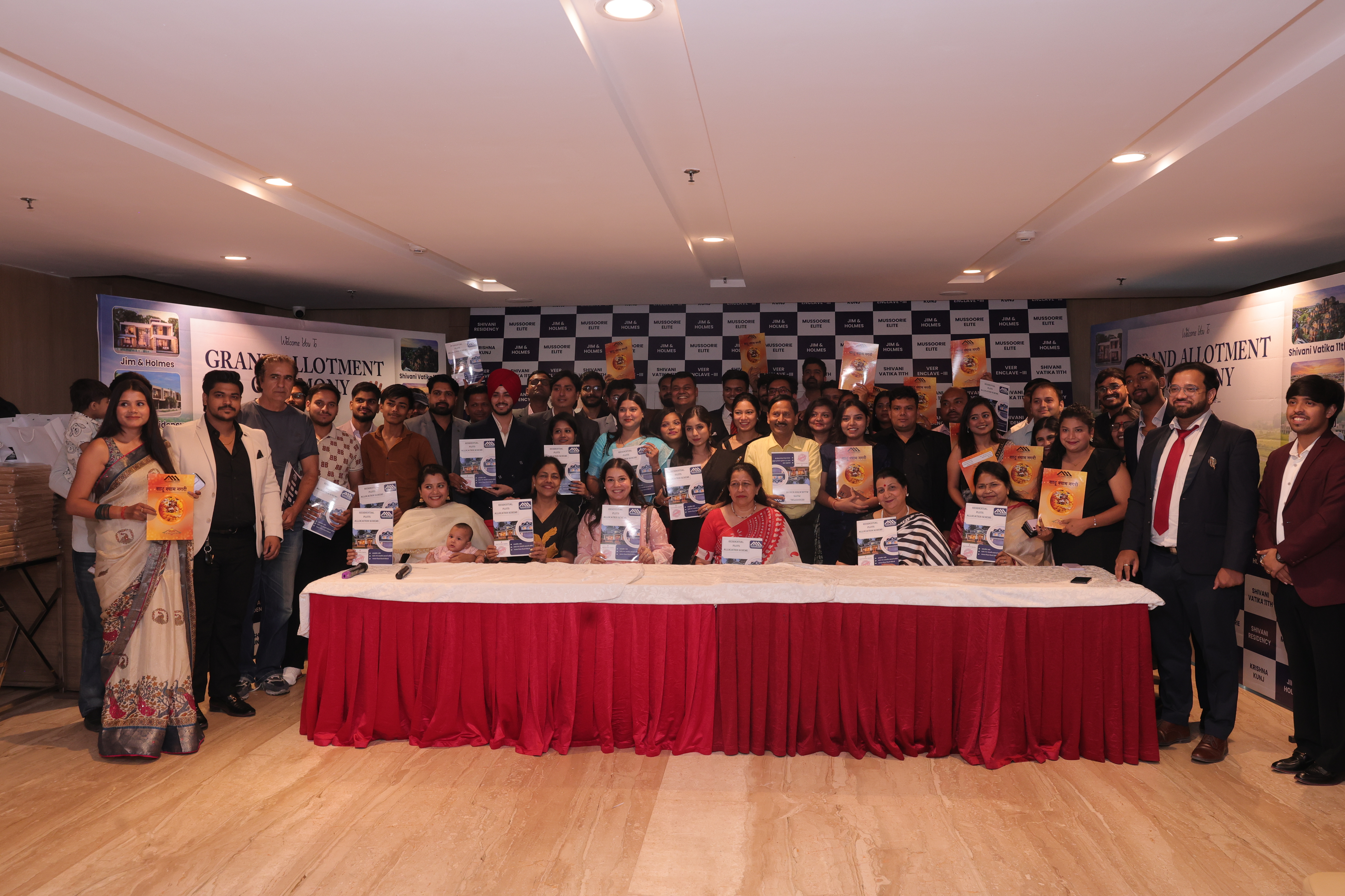 Navbharat Niwas Witnesses Massive Turnout in Noida, Distributes 150 Plot Allotment Letters for Rajasthan Projects