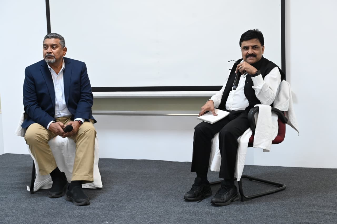 ASCI School of Management Hosts Public Lecture on Singapore's Transformation and Lessons in Pragmatic Leadership