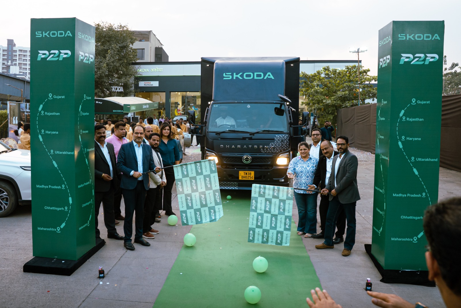 &Scaron;koda Auto India Flags Off Pune to Palanpur Journey ahead of Festive Celebrations