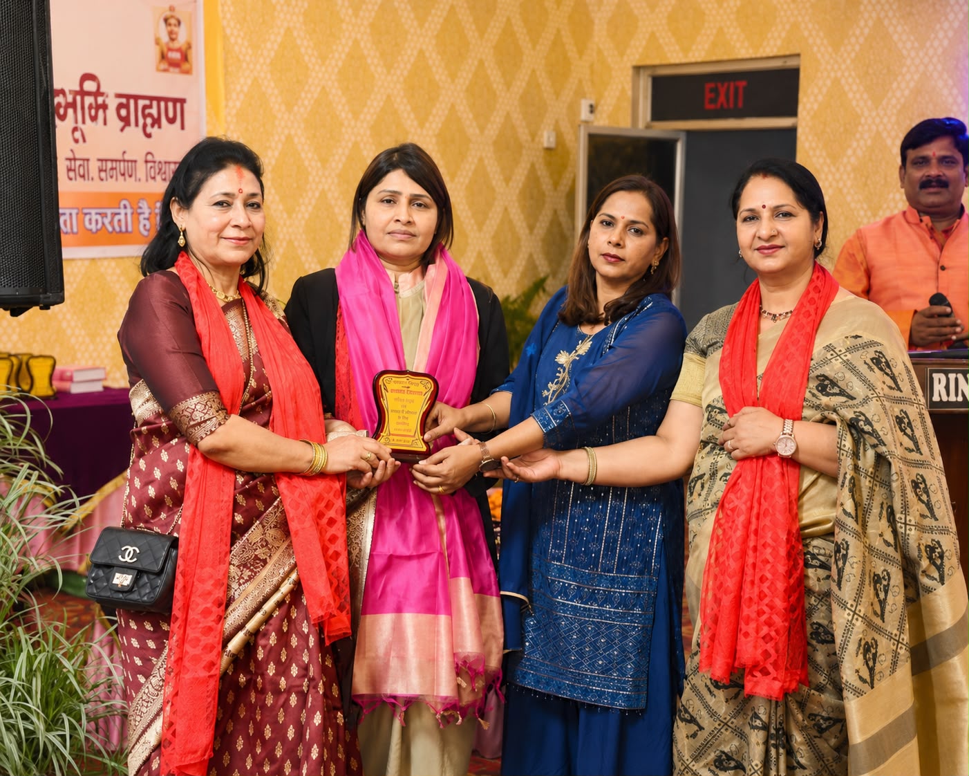 Social Activist Poonam Bhagat Honoured for Outstanding Contribution to Society
