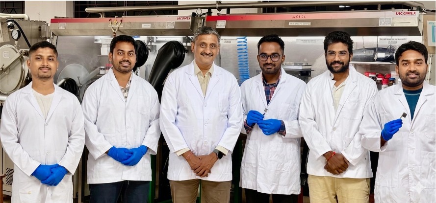 IIT Guwahati Develops Hybrid Perovskite Devices for Energy Conversion and Neuromorphic Memory