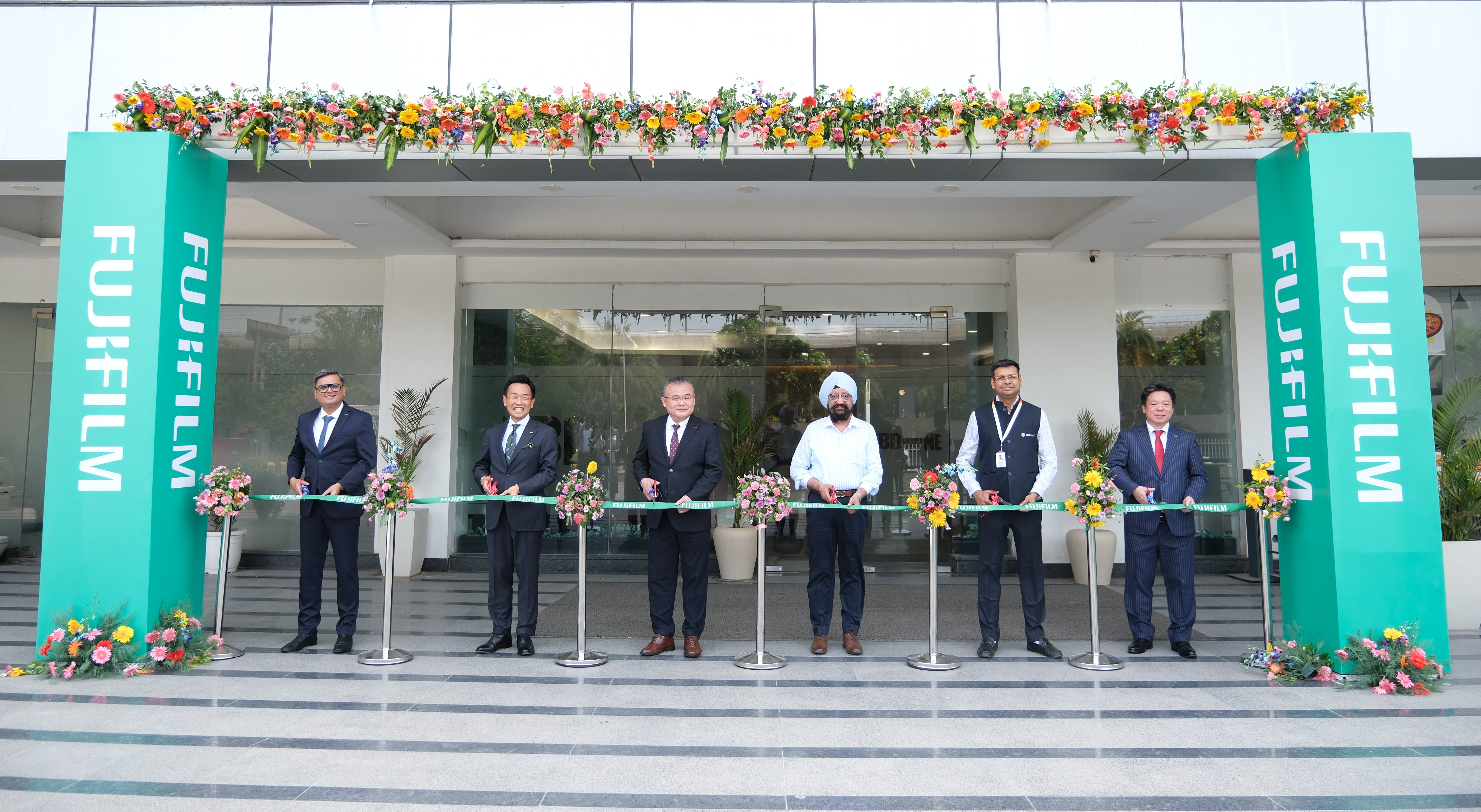 FUJIFILM India Opens First Revoria Experience Center, Launches AI-Driven Revoria Press PC2120