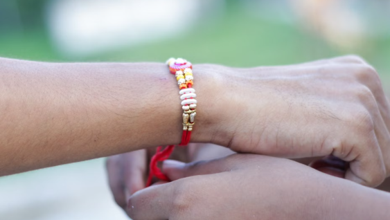 Rakhi Deliveries Made Easier as Delhi Post Offices Launch Special Counters