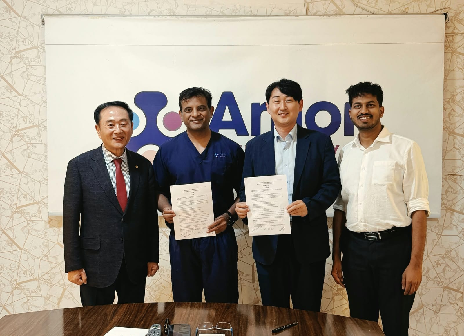Amor Hospitals inks strategic tieup with Shoealls, South Korea&rsquo;s Smart Footwear Technology giant