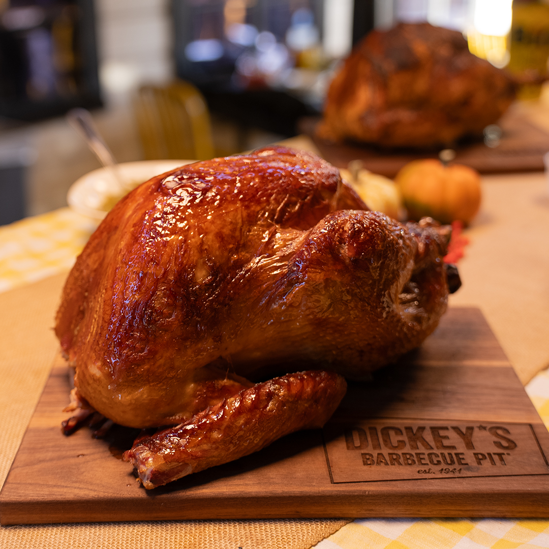 Where to Get Holiday Meals in 2026: Dickey&rsquo;s Barbecue Pit Offers Smoked Turkey Feasts and Easy Holiday Catering Options Nationwide