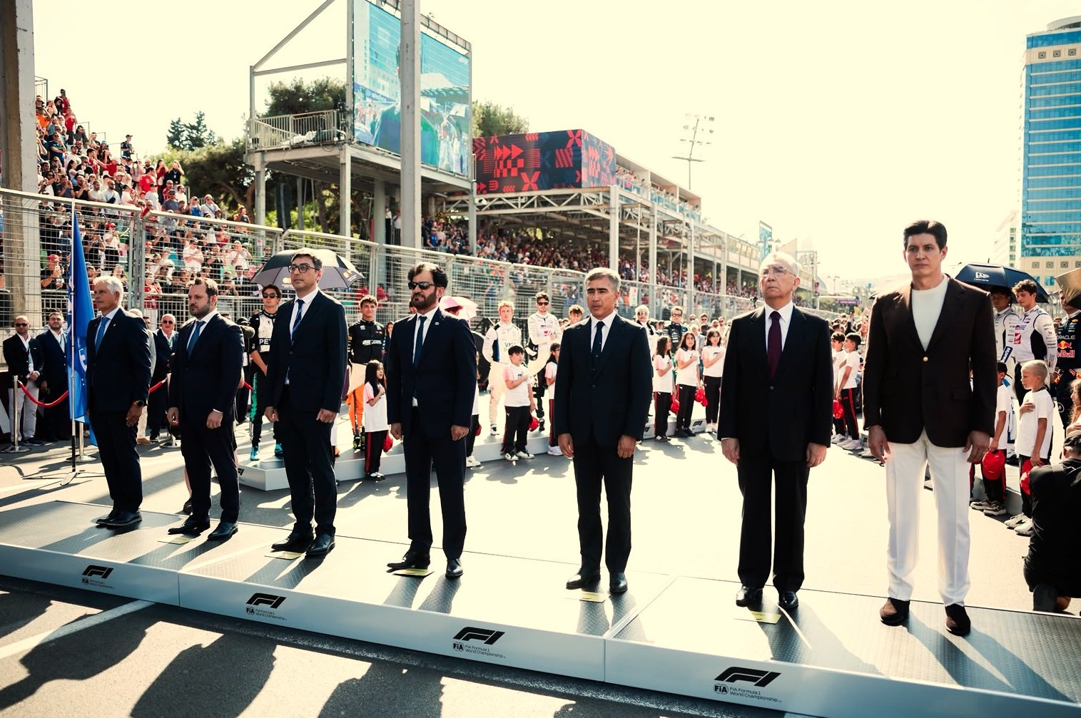 Azerbaijani President Ilham Aliyev meets FIA President Mohammed Ben Sulayem as Baku celebrates a decade of racing